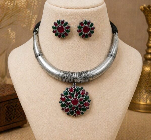 Classic Floral Oxidised Choker Set