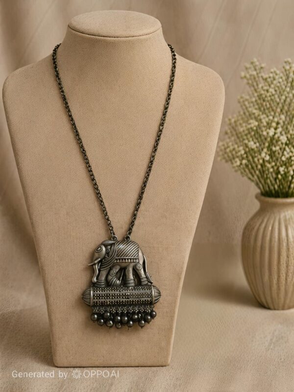 Elephant Charm Pendant Necklace
