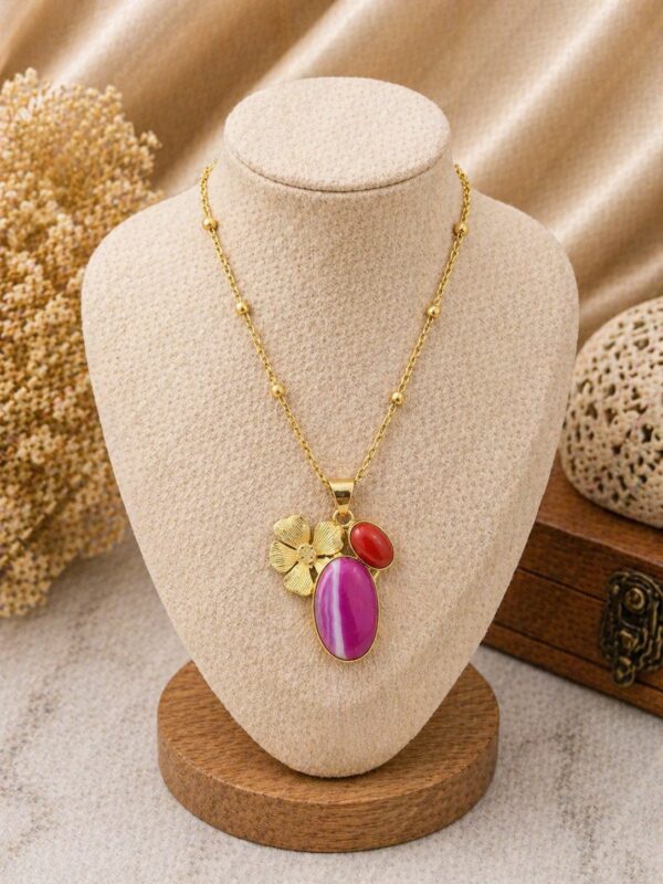 Floral Pink Stone Pendant Necklace