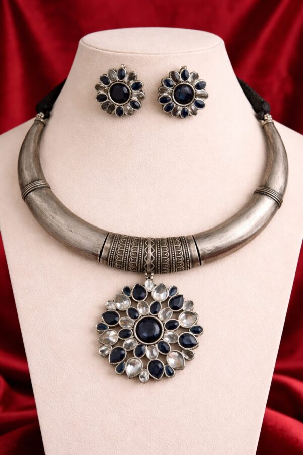 German Silver Floral Hansdi Necklace Set