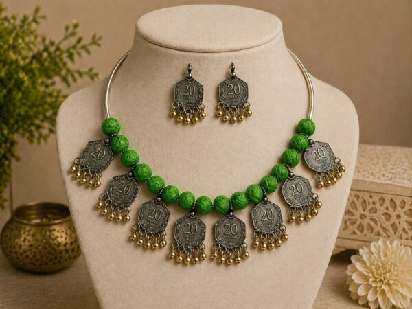 Green Coin Statement Hansli Necklace Set