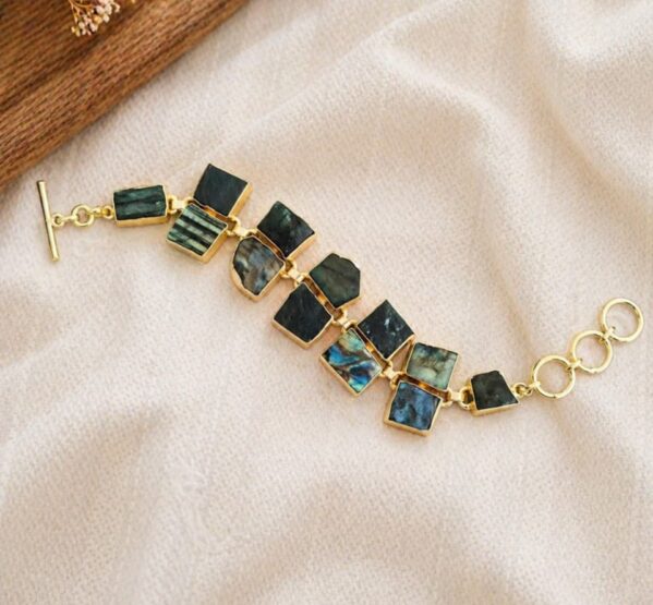 Labradorite Chic Bracelet