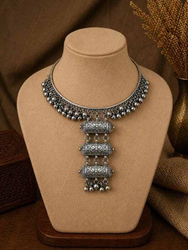Layered Cylinder Tribal Hansli Necklace