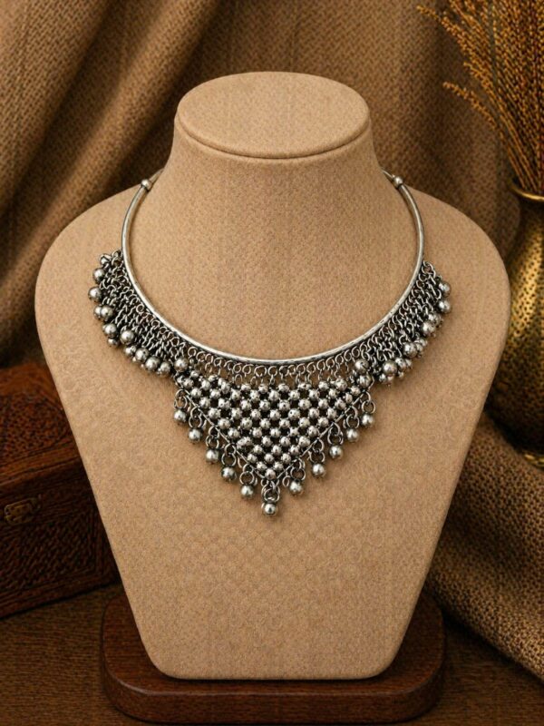 Triangle Mesh Tribal Hansli Necklace