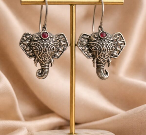 Antique Elephant Motif Dangler Earrings