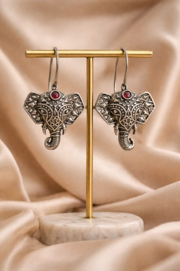 Antique Elephant Motif Dangler Earrings