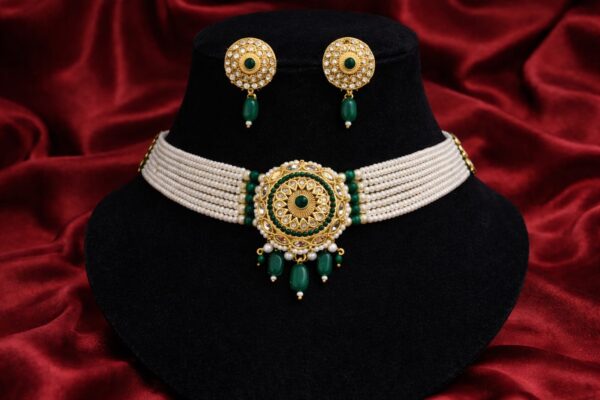 Rajwadi Pearl Choker Set