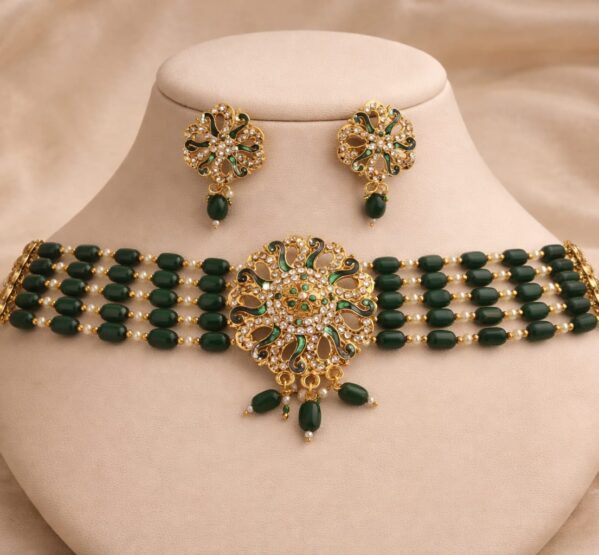 Emerald Bloom Choker Set