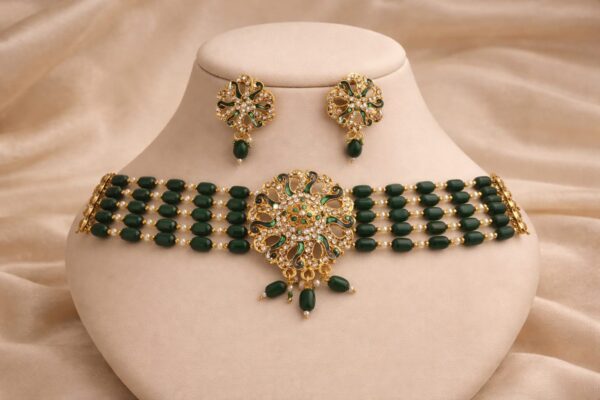 Emerald Bloom Choker Set