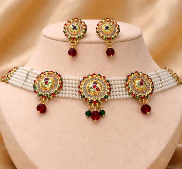 Multicolor Kundan Pearl Choker Set