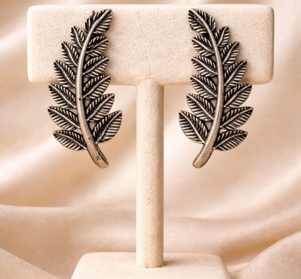 Elegant Leaf Stud Earrings