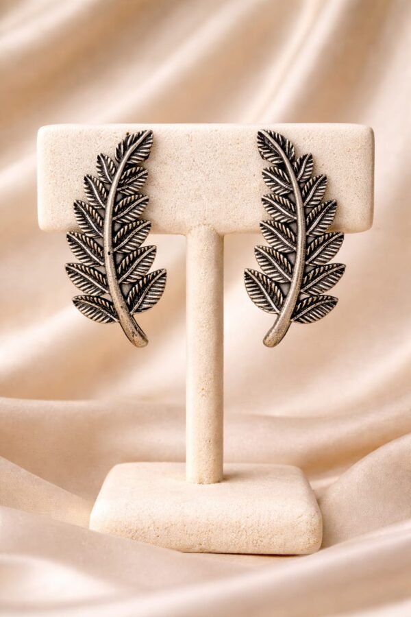 Elegant Leaf Stud Earrings