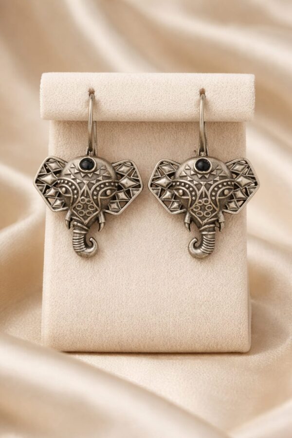 Vintage Elephant Motif Earrings