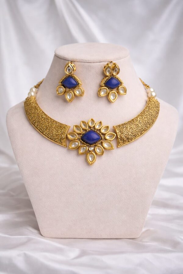 Royal Floral Kundan Choker Set