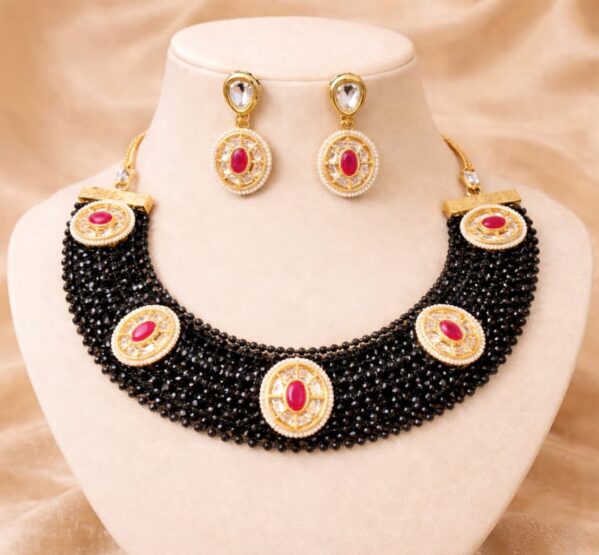 Classic Kundan Beaded Choker Set
