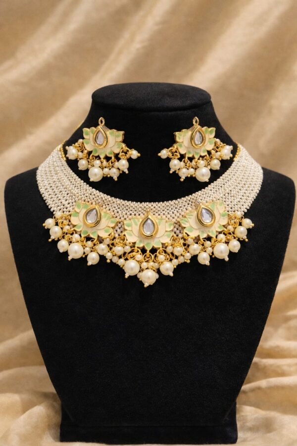 Pearl Kundan Floral Choker Set