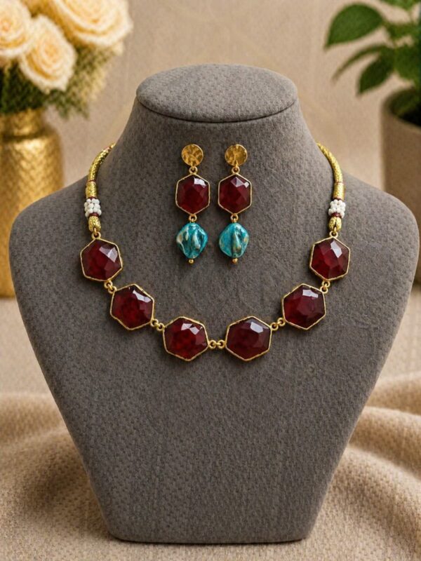 Stone Choker Necklace