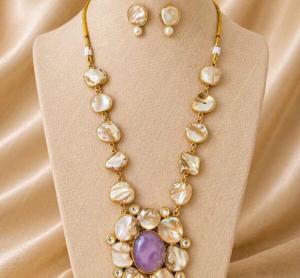 Mother of Pearl Statement Necklace Set