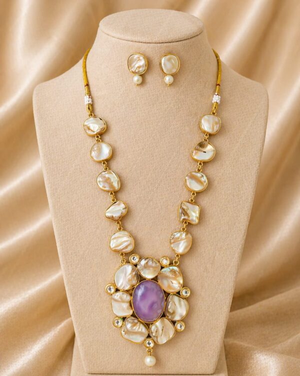 Mother of Pearl Statement Necklace Set