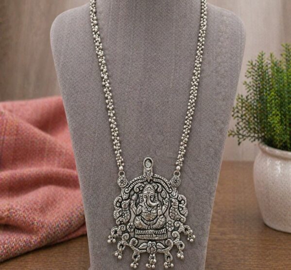 Antique Ganesha Temple Pendant Necklace