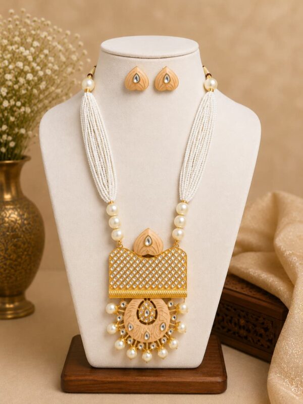 Pearl Pendant Necklace Set