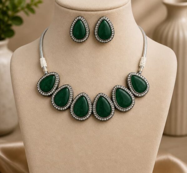 German Silver Green Stone Necklace Set