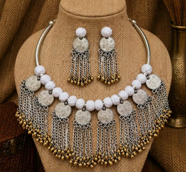White Beaded Coin Fringe Hansli Set