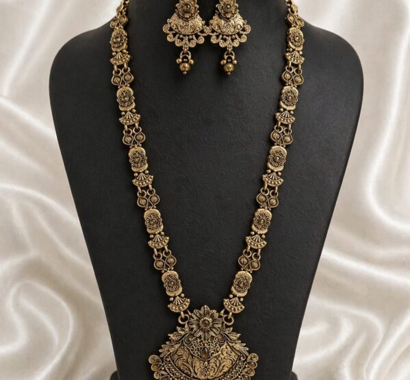 Antique Temple Long Necklace Set