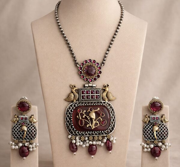 Royal Crimson Peacock Pendant Set
